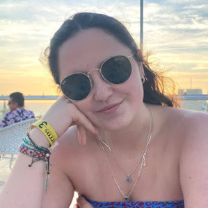 Meet your Posher, Sofía